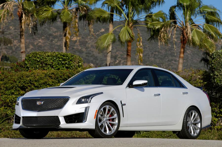  Cadillac CTS-V 2016 года  (NA) (фото 2 из 34)